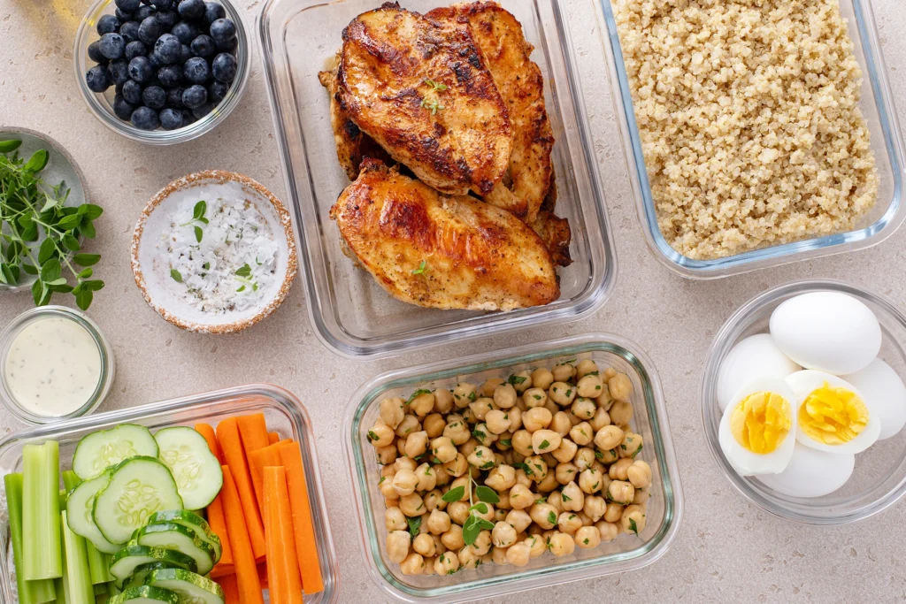 Weekly meal prep services with healthy prepared meals for busy Denver families.